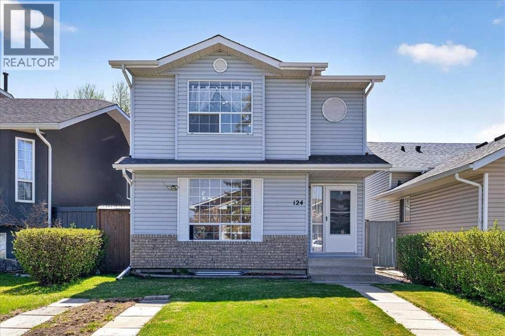 124 Martinwood Court NE