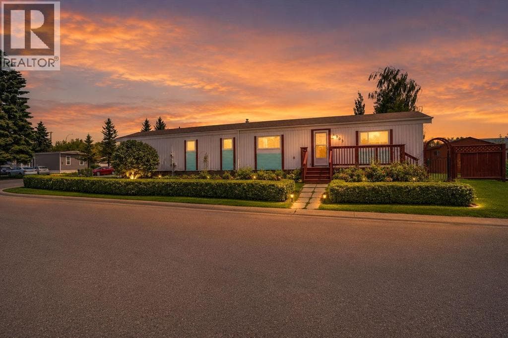 903 Briar Crescent
