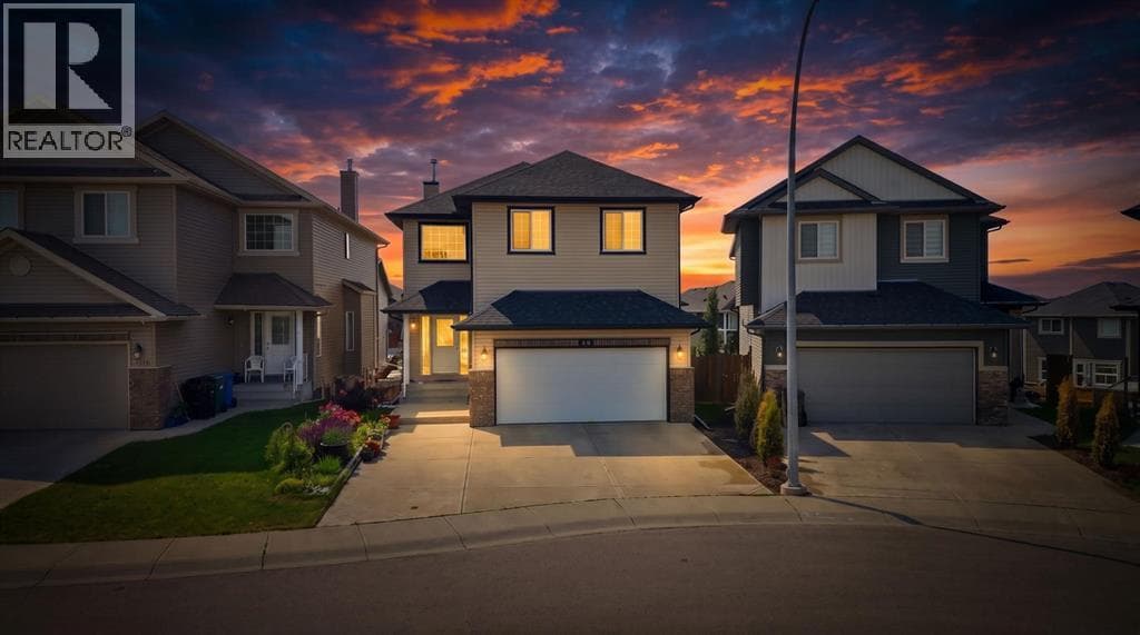 154 Saddleland Close NE