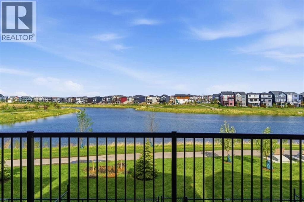 264 Mallard Grove SE