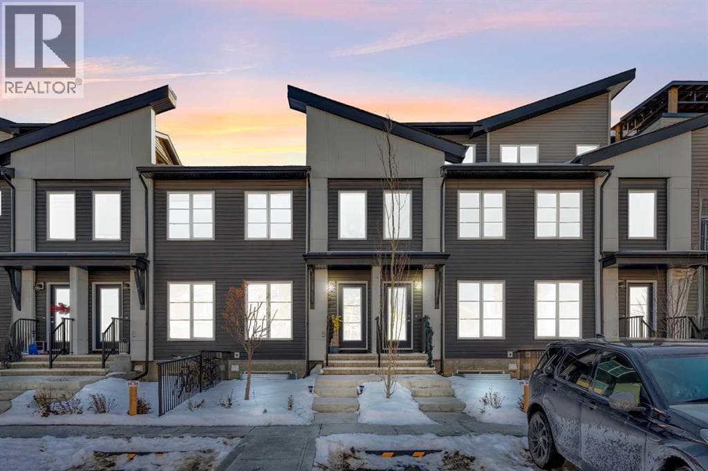 304, 474 Seton Circle SE