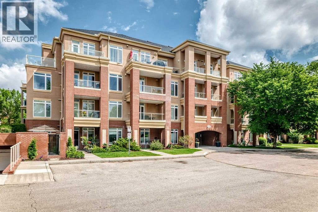 103, 4 Hemlock Crescent SW