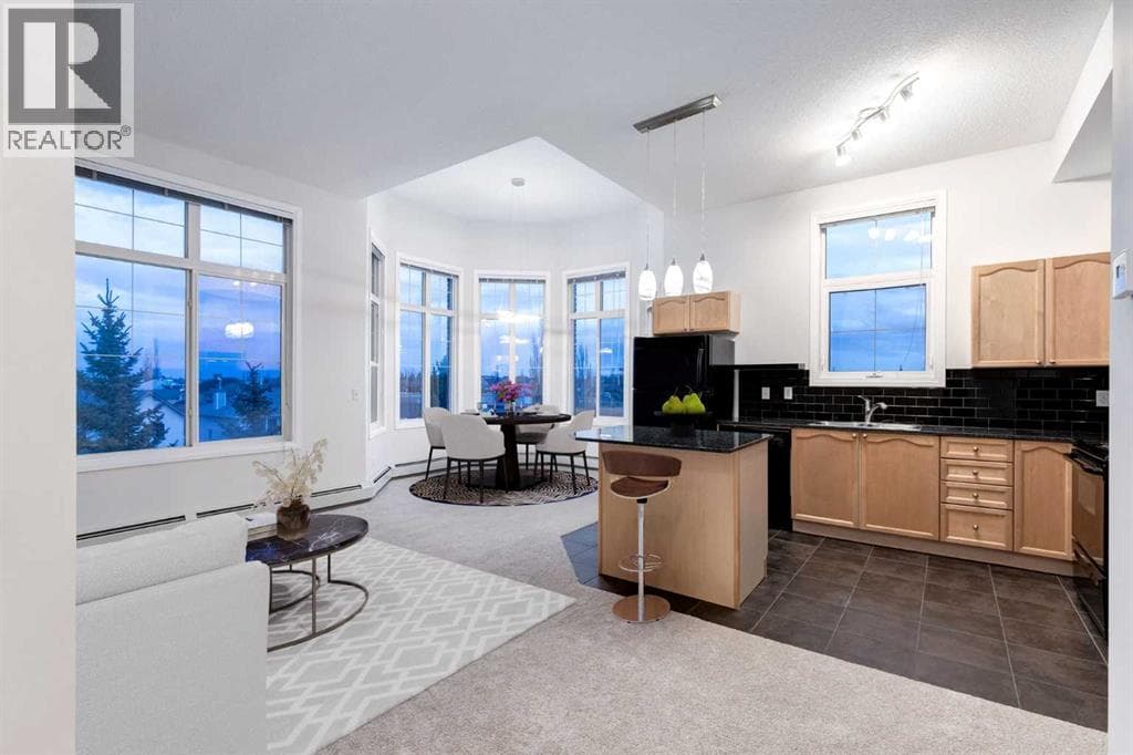 327, 8 PRESTWICK POND Terrace SE