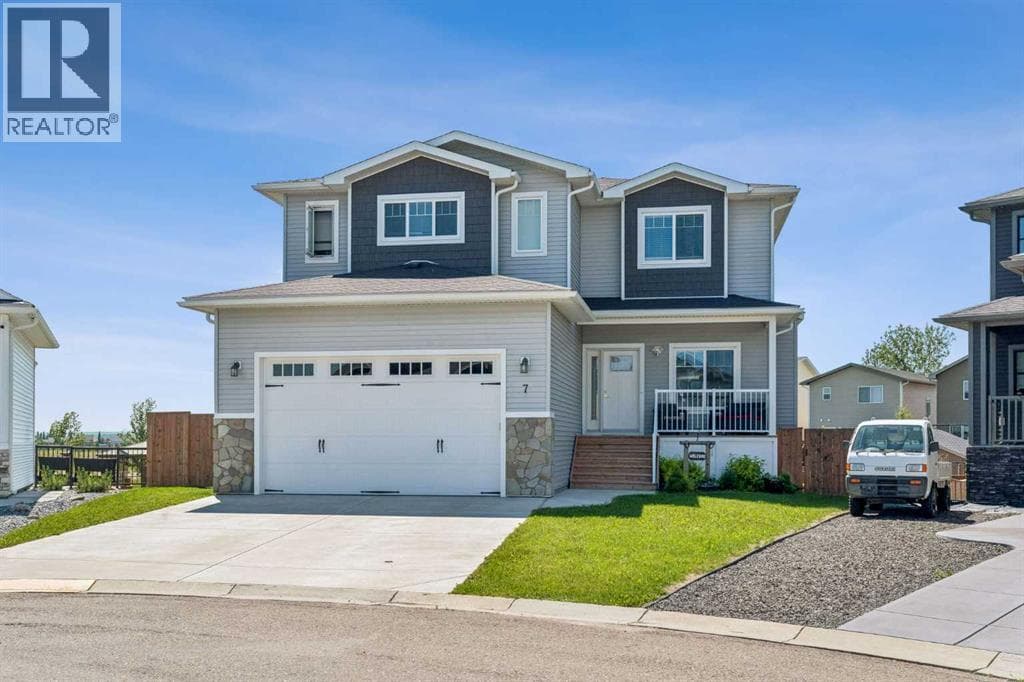 7 Bishop Circle