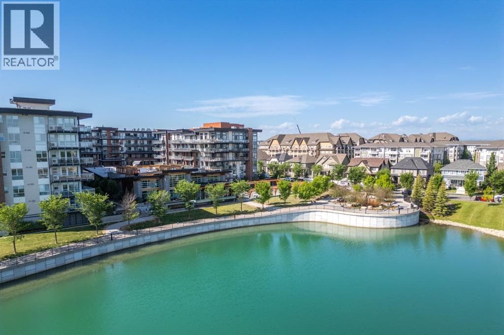 128, 122 Mahogany Centre SE