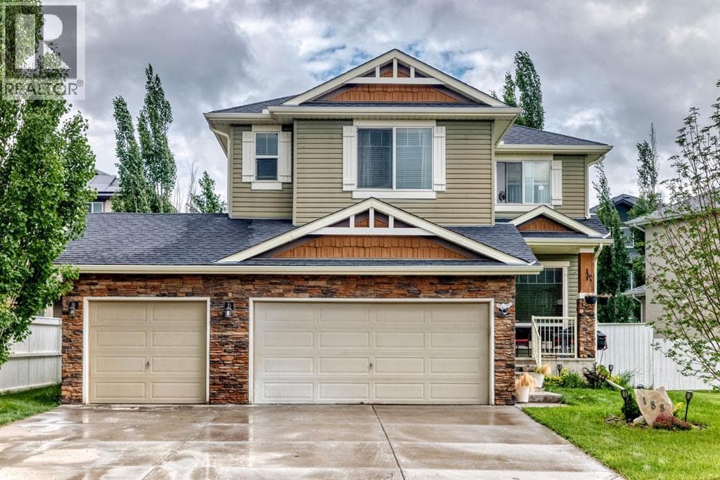188 Magenta Crescent