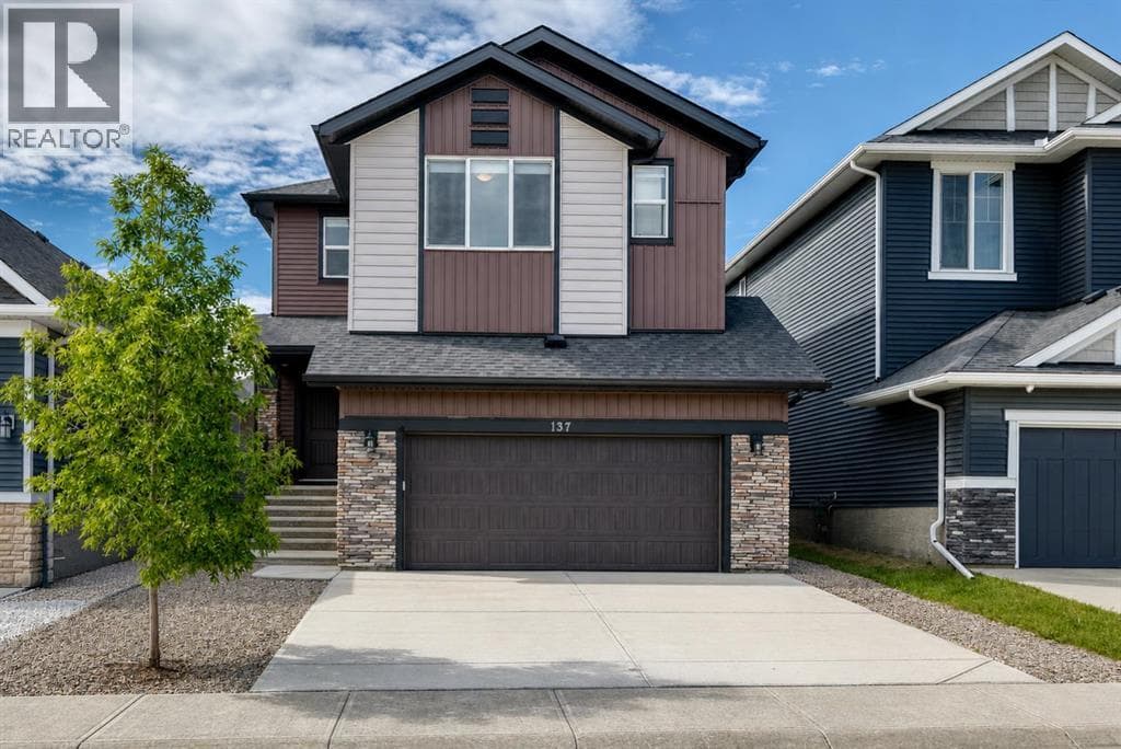 137 Creekside Way SW
