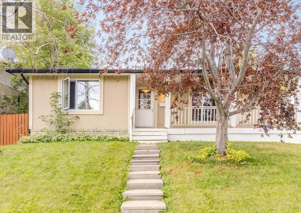 7 Lake Sylvan Close SE