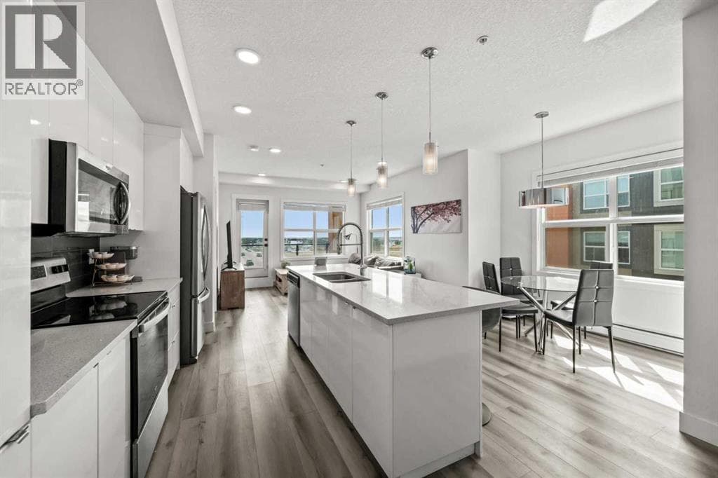 305, 19661 40 Street SE