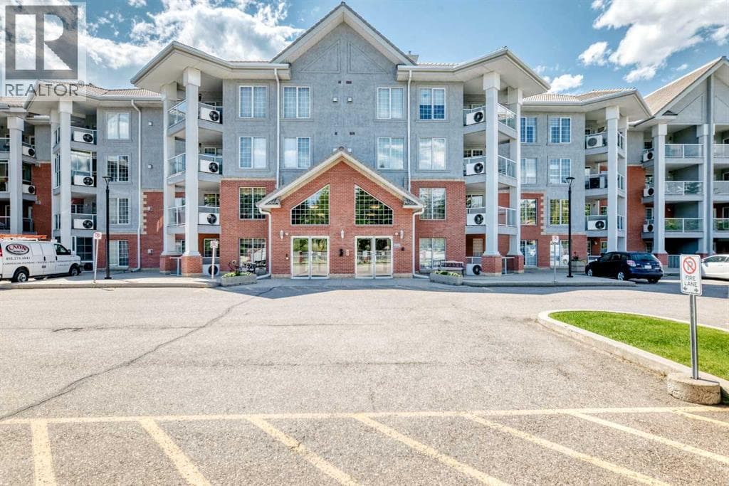 311, 8535 Bonaventure Drive SE