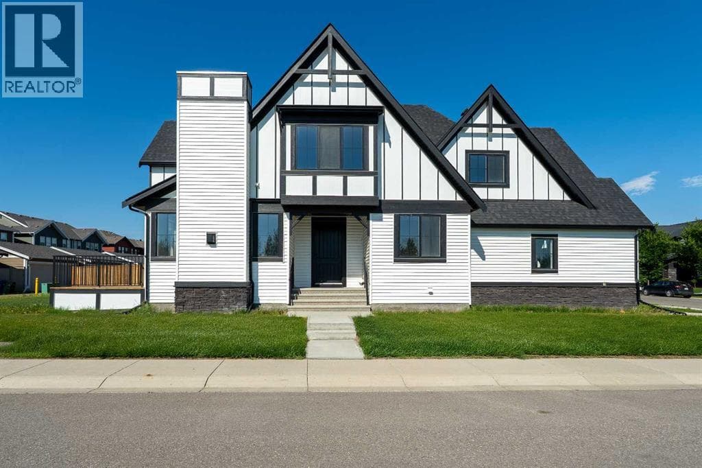 1209 Coopers Drive SW