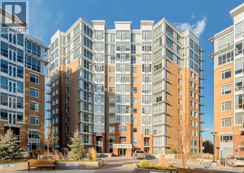 408, 32 Varsity Estates Circle NW
