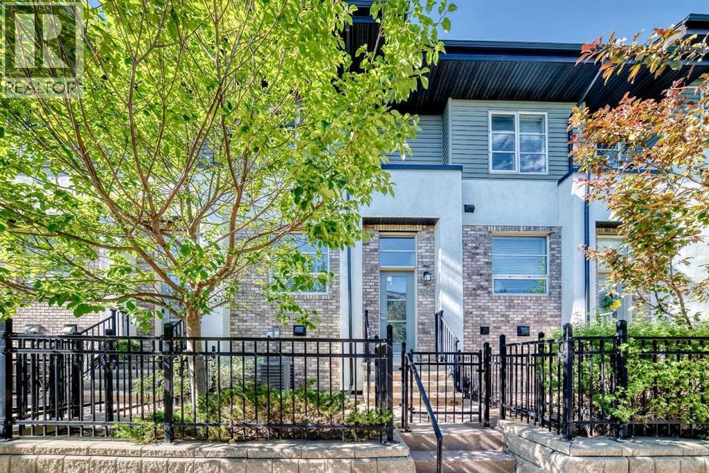 57 Aspen Hills Common SW
