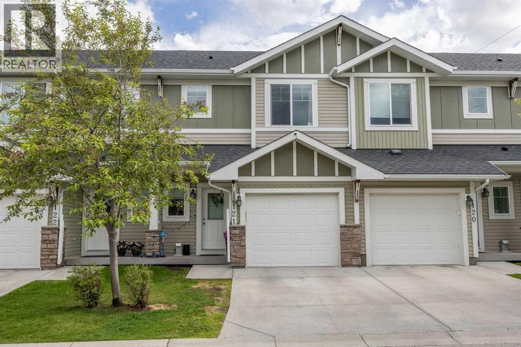121, 300 Marina Drive