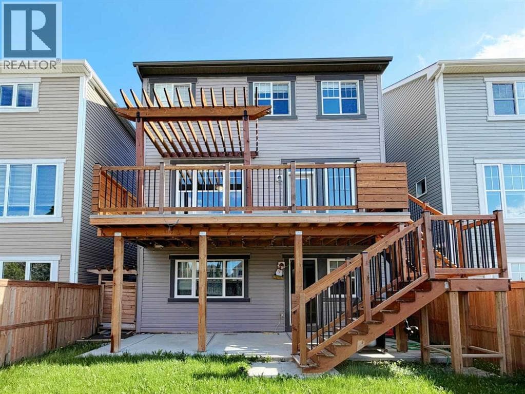 285 Windrow Crescent SW