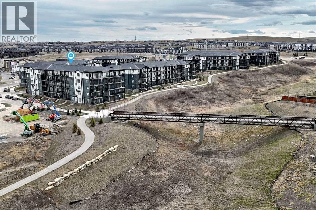 410, 30 Sage Hill Walk NW