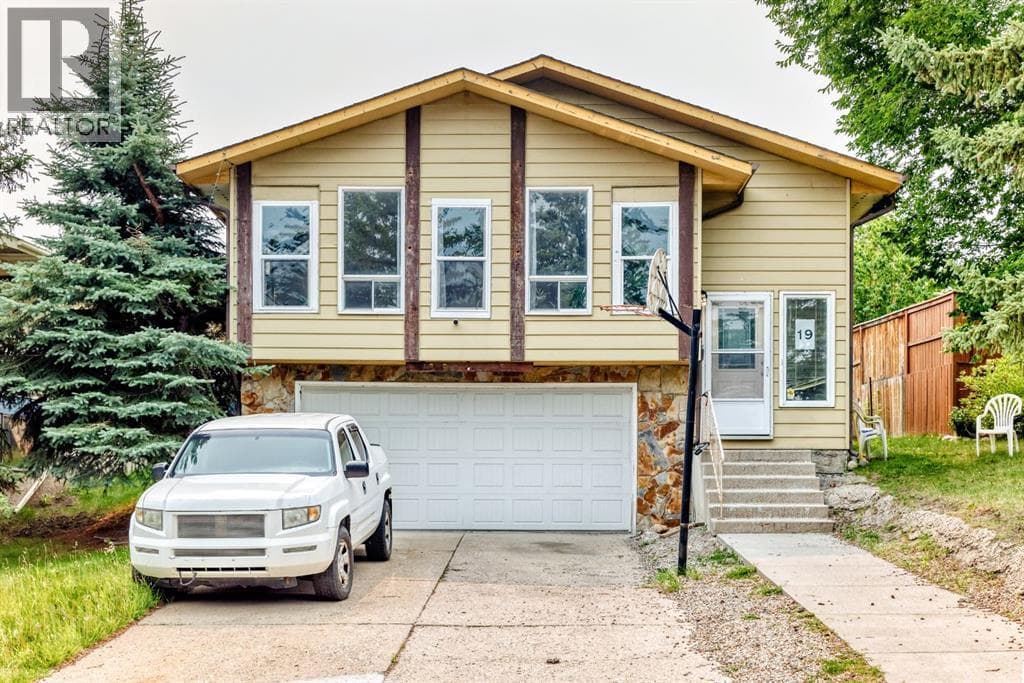 19 Berwick Crescent NW