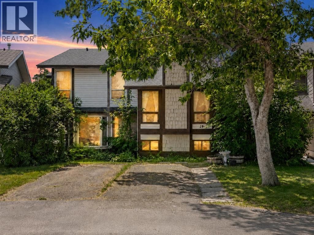 28 Templegreen Bay NE