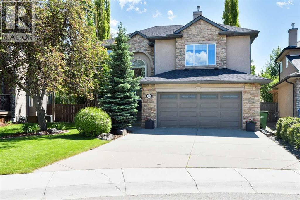 136 Strathlea Place SW