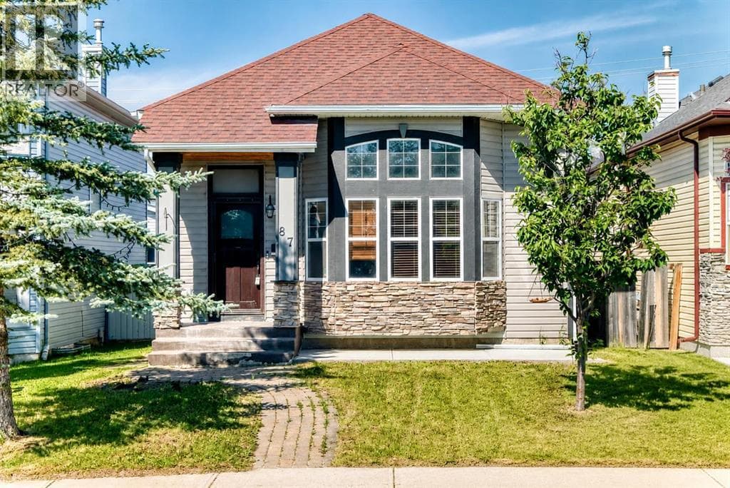 87 Tarington Road NE