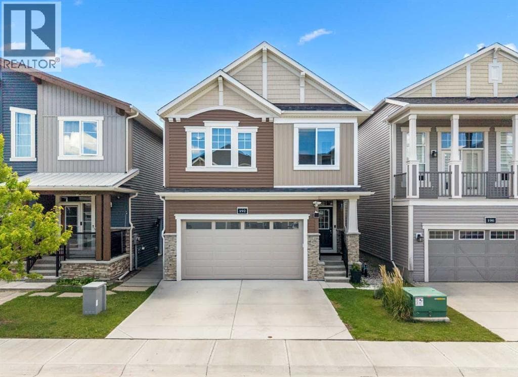 192 Carrington Crescent NW