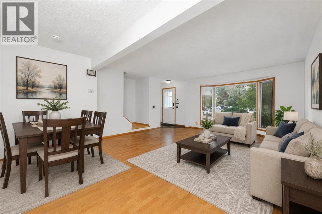 78 Queen Anne Close SE