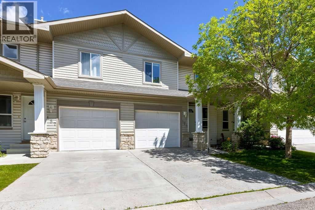 155 Citadel Meadow Gardens NW