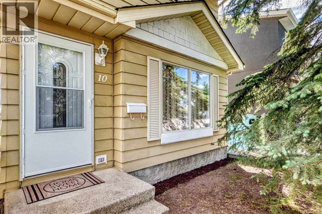 10 Erin Ridge Place SE
