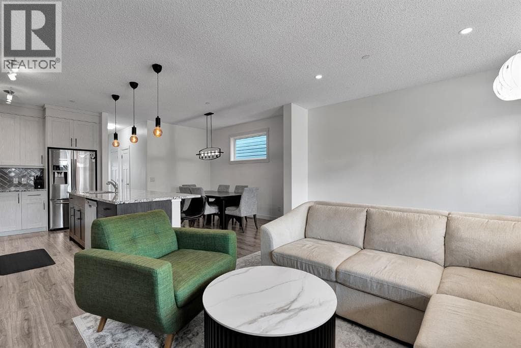 87 Howse Crescent NE