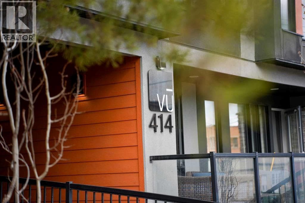 207, 414 Meredith Road NE