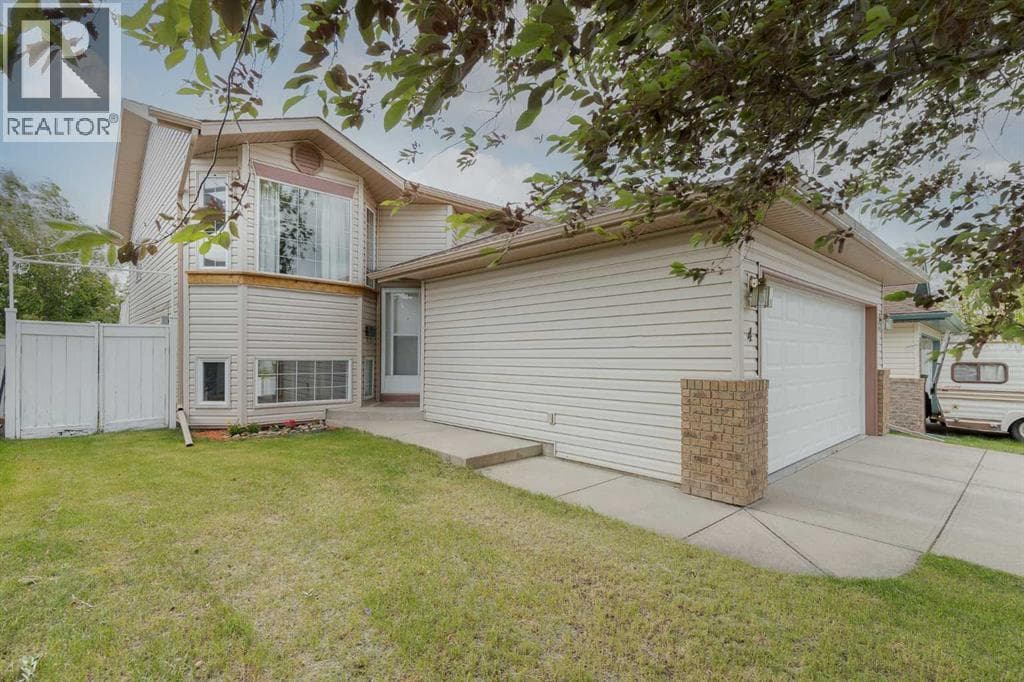 4 Big Springs Hill SE