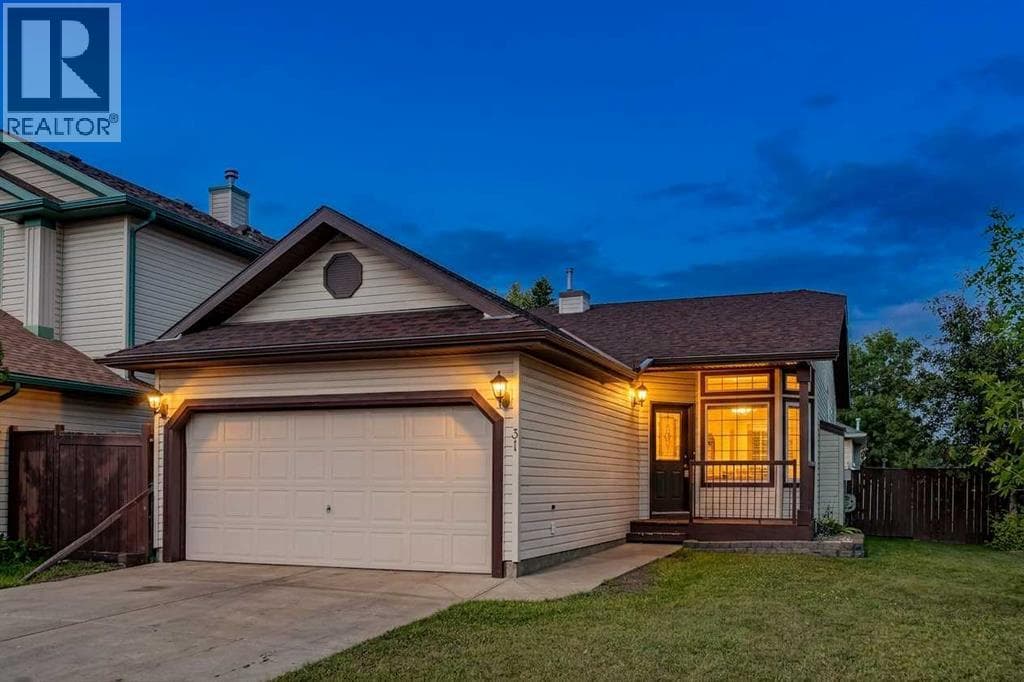 31 Fairways Drive NW