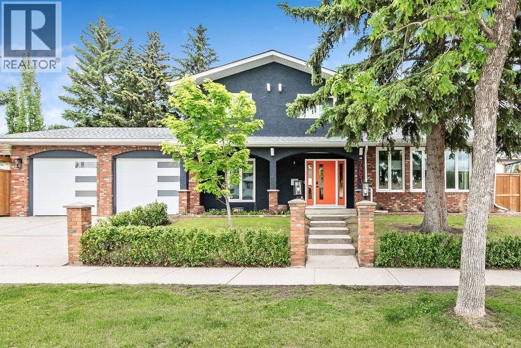 263 Silvergrove Place NW