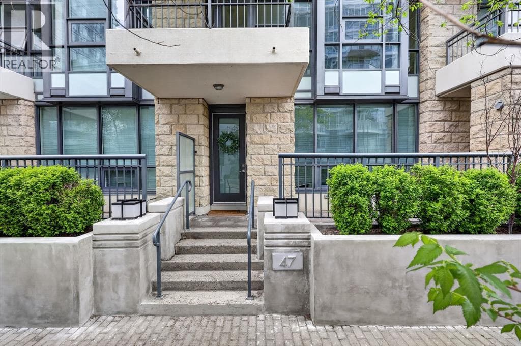 47 Waterfront Mews SW