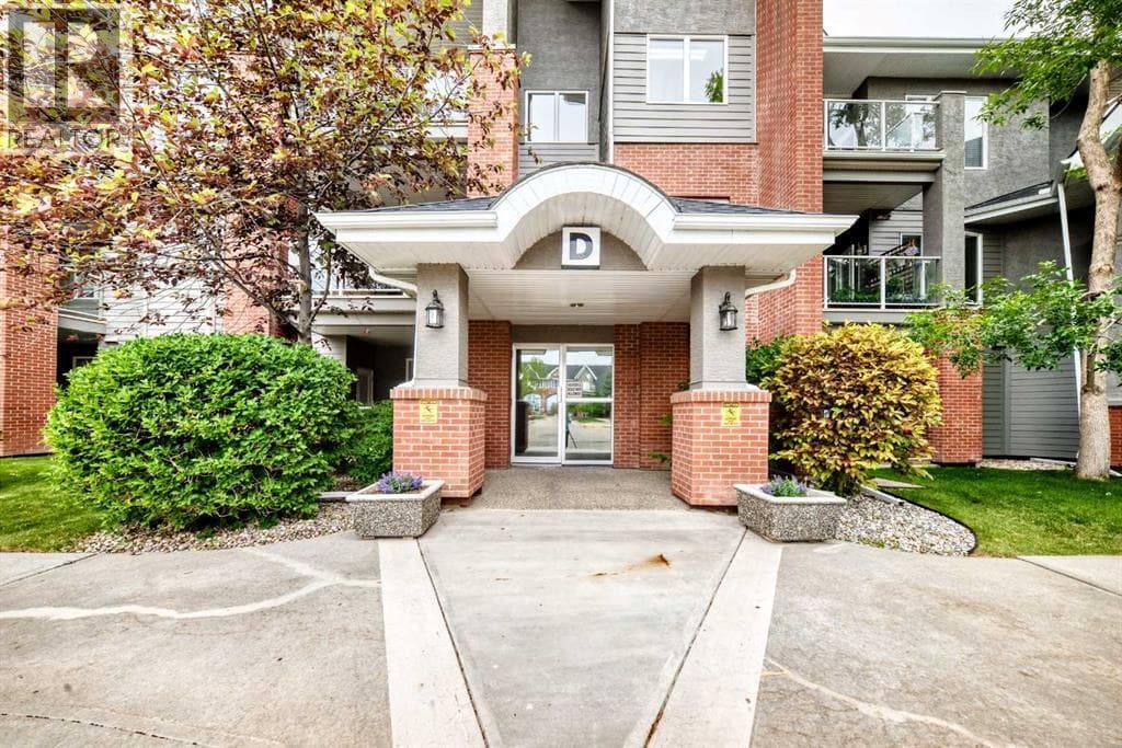 161, 15 Everstone Drive SW