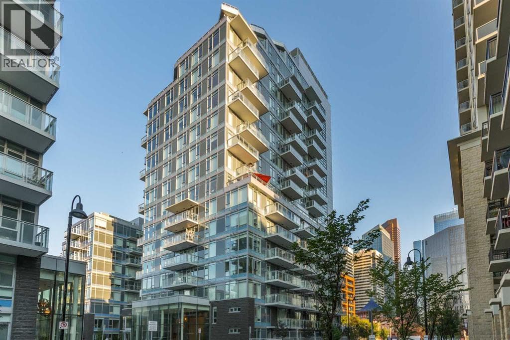 803, 108 Waterfront Court SW