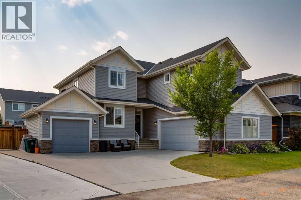 439 Canals Boulevard SW