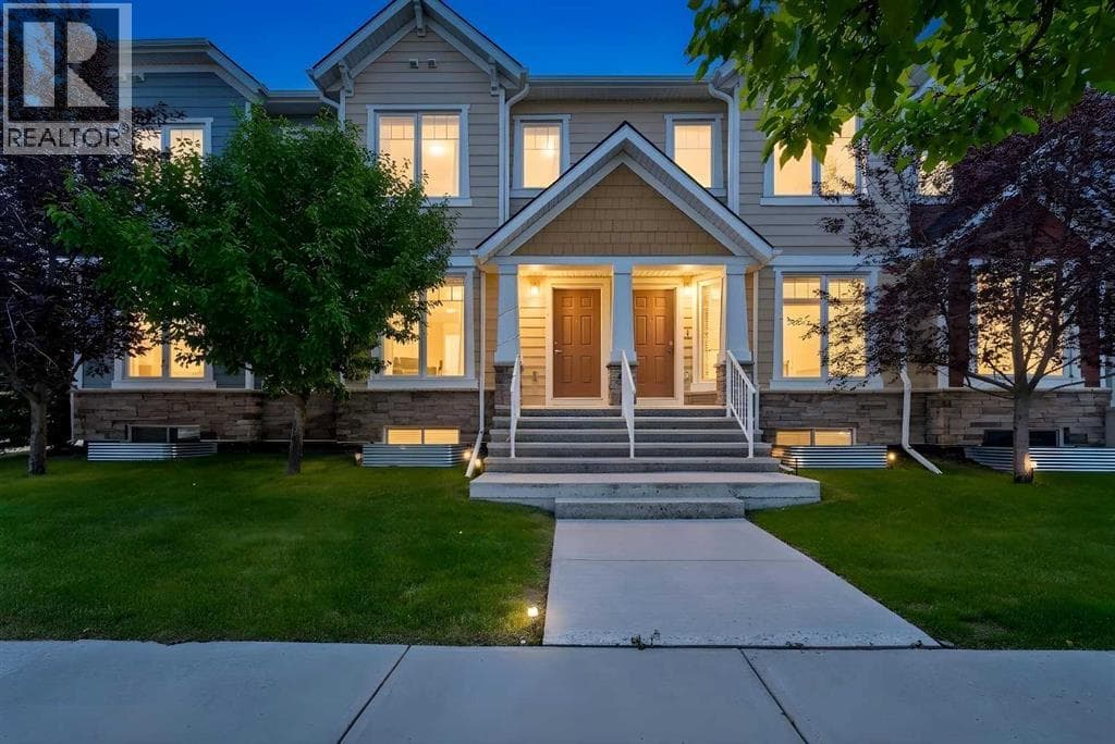 102, 2400 Ravenswood View SE