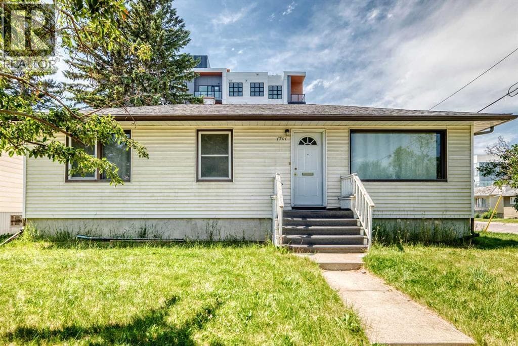 1701 32 Street SW