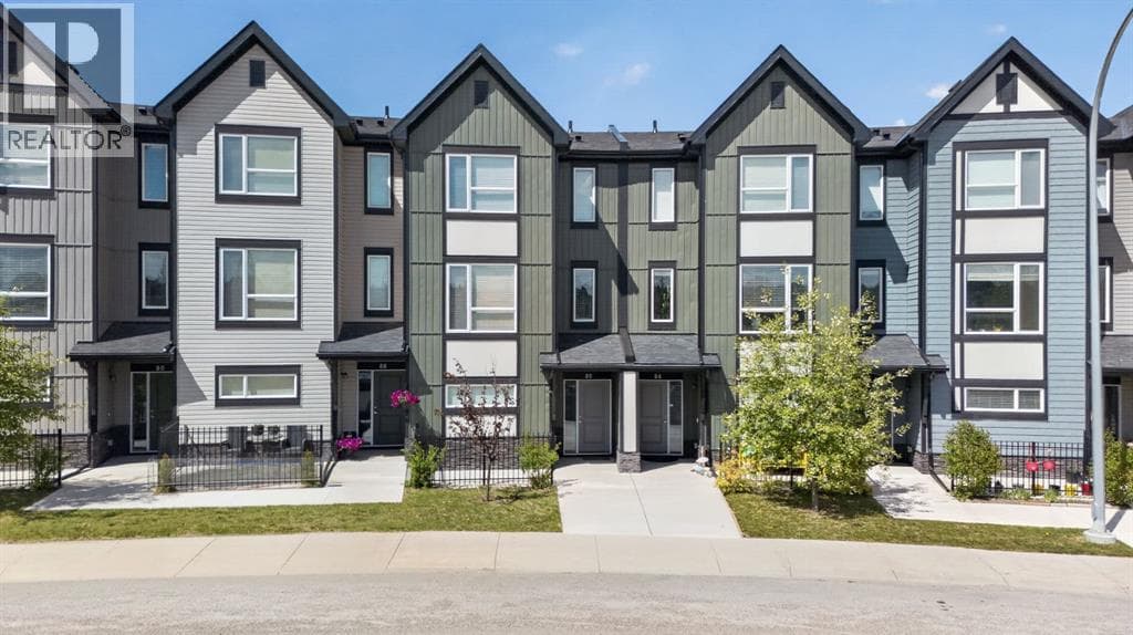 86 Evanscrest Manor NW