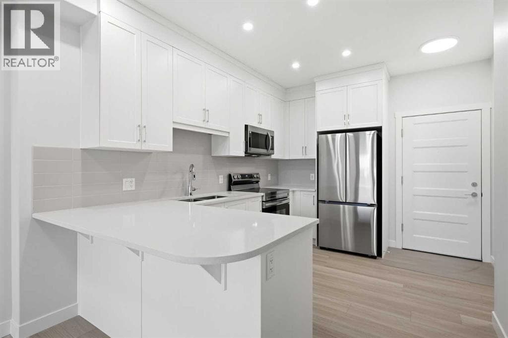 1410, 81 Arbour Lake View NW