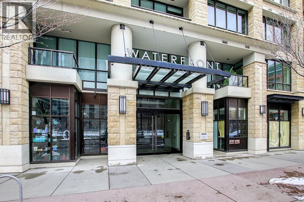 458, 222 Riverfront Avenue SW