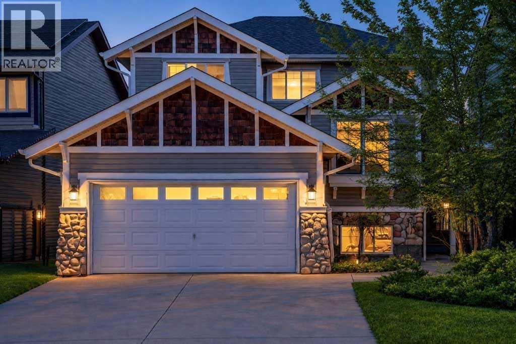 40 Cougar Ridge Heights SW