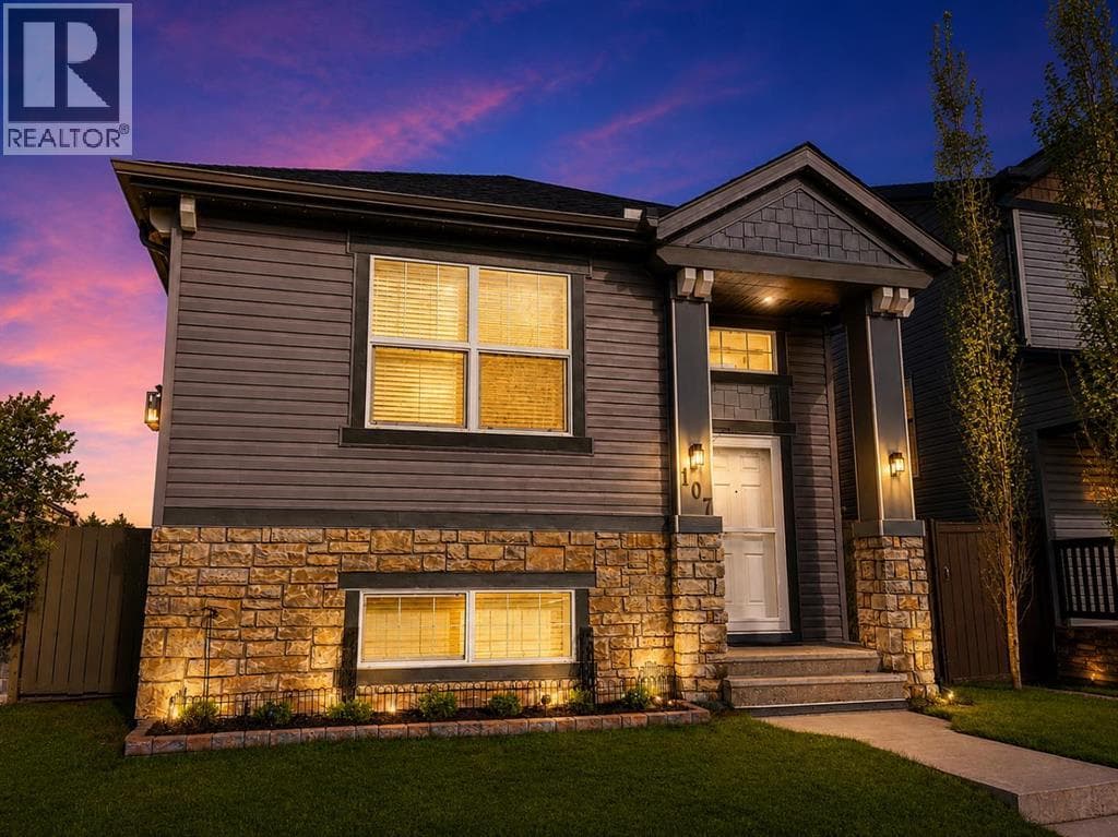 107 Skyview Springs Manor NE