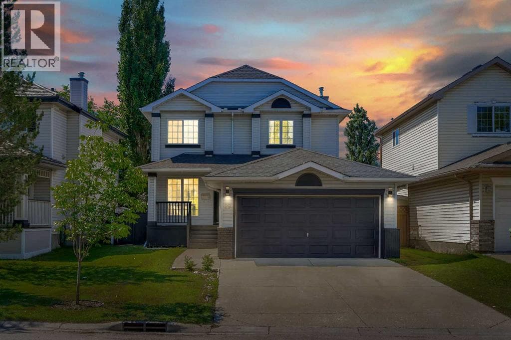 29 Douglas Glen Crescent SE