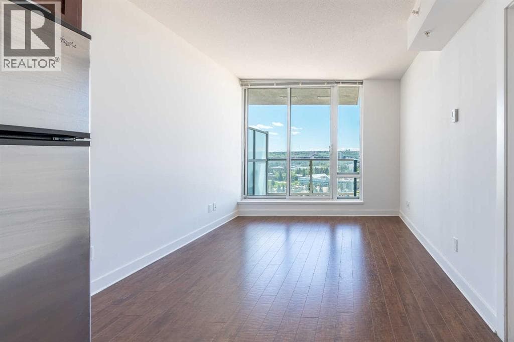 1307, 3830 Brentwood Road NW