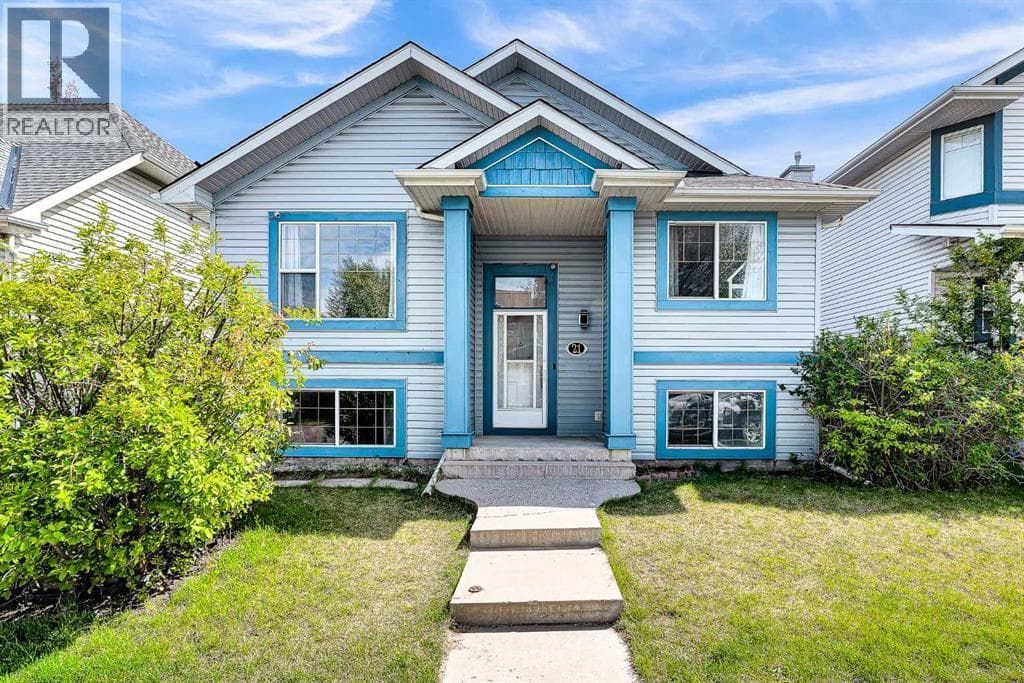 21 Erin Meadow Manor SE