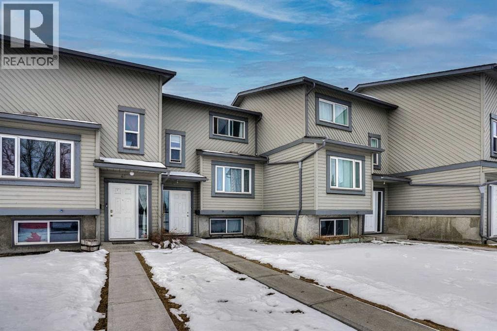 44, 12 Templewood Drive NE