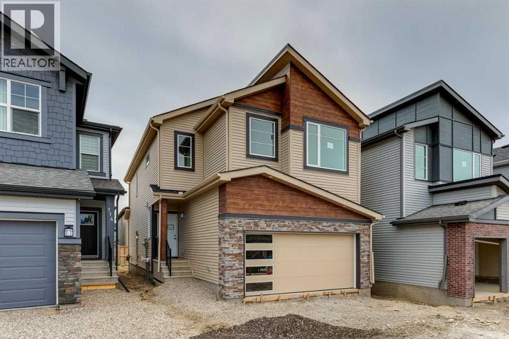 110 Walgrove Bay SE