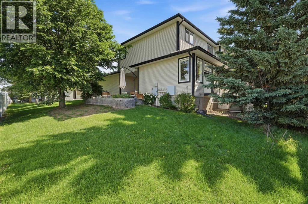 18, 15 Silver Springs Way NW